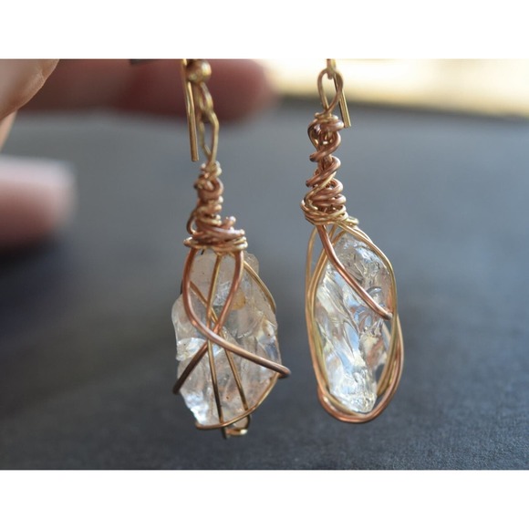 Large Dangle Earrings, Large Raw Diamonds, Gold Wire Wrapped Earrings, R… - Picture 2 of 5